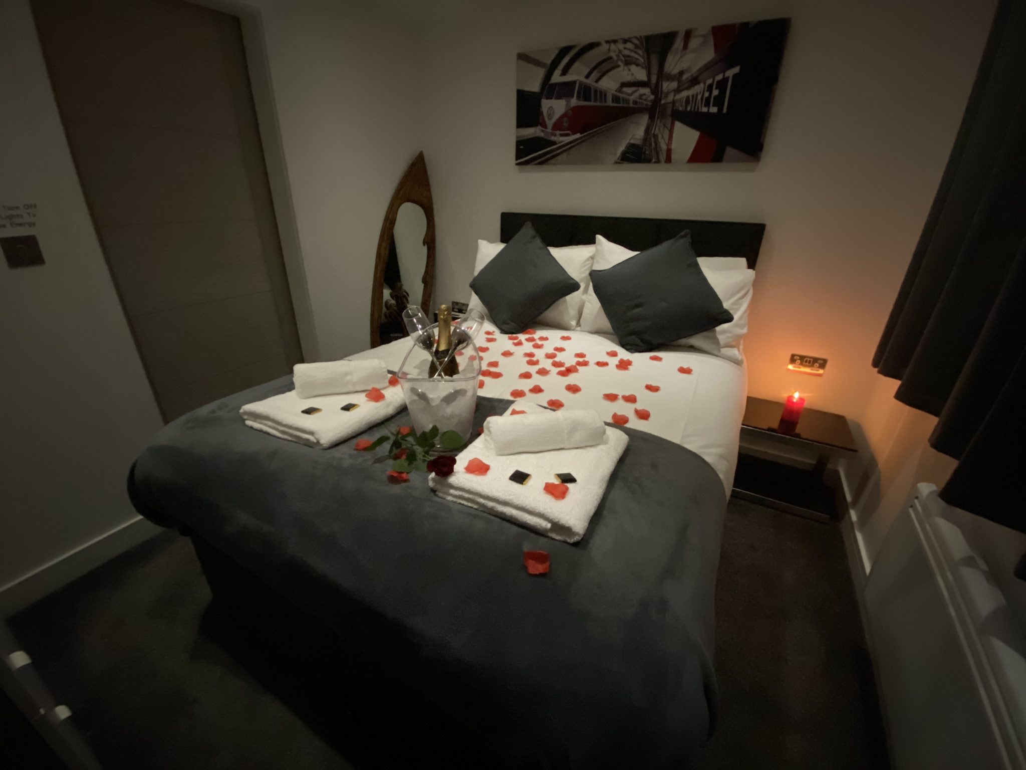Torvale Cabin Bedroom romantic