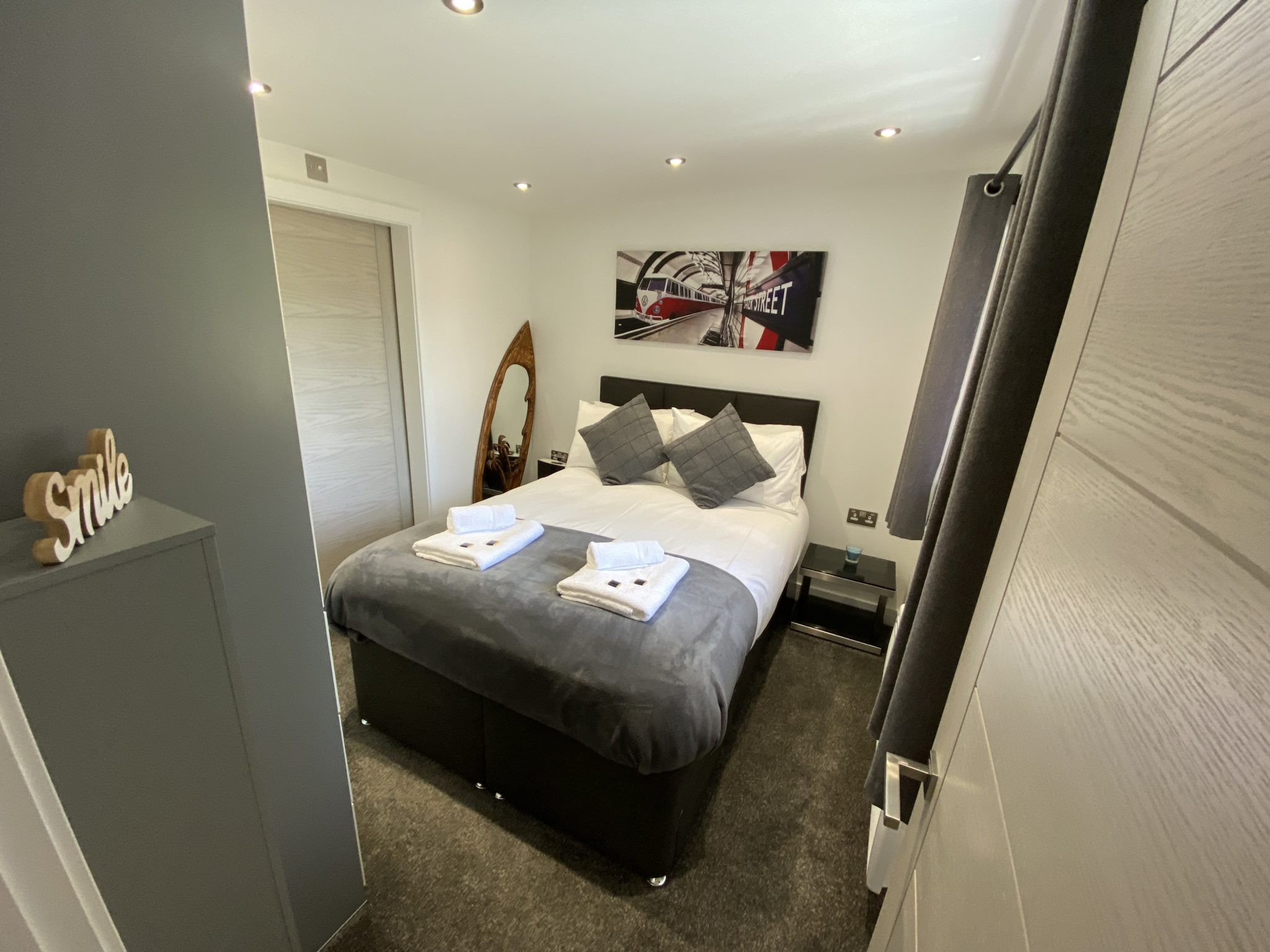 Torvale Cabin bedroom