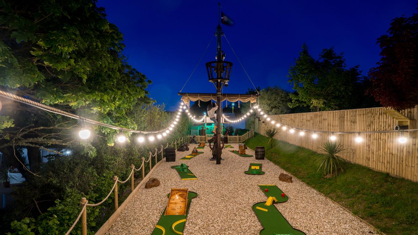 Torvale Crazy Golf